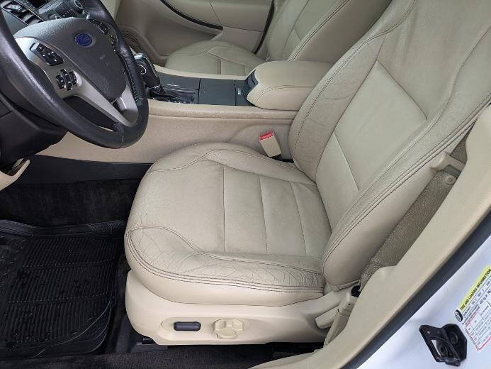 Used 2014 Ford Taurus SEL FWD image 9