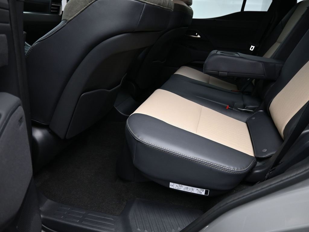 Used 2025 Lexus GX 550 image 22