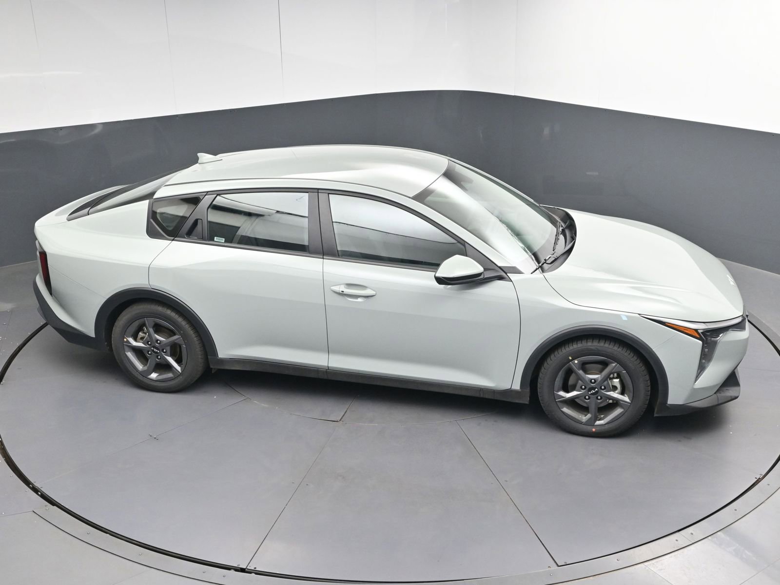 Used 2025 Kia K4 LXS FWD image 28