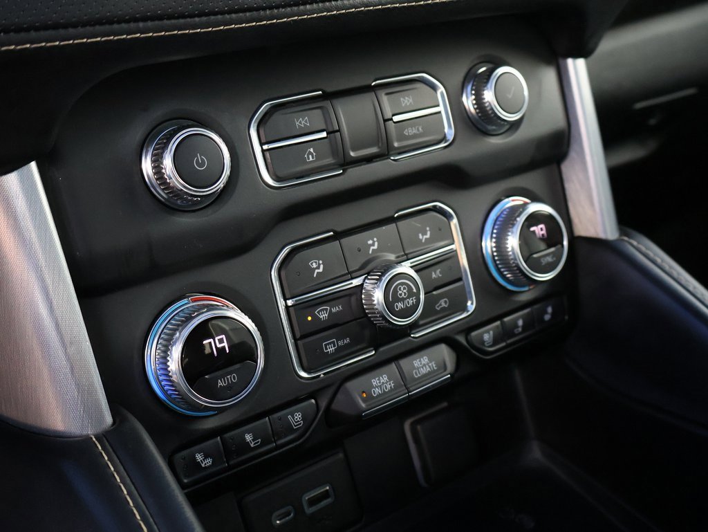 Used 2022 GMC Yukon SLT w/ SLT Premium Package image 34