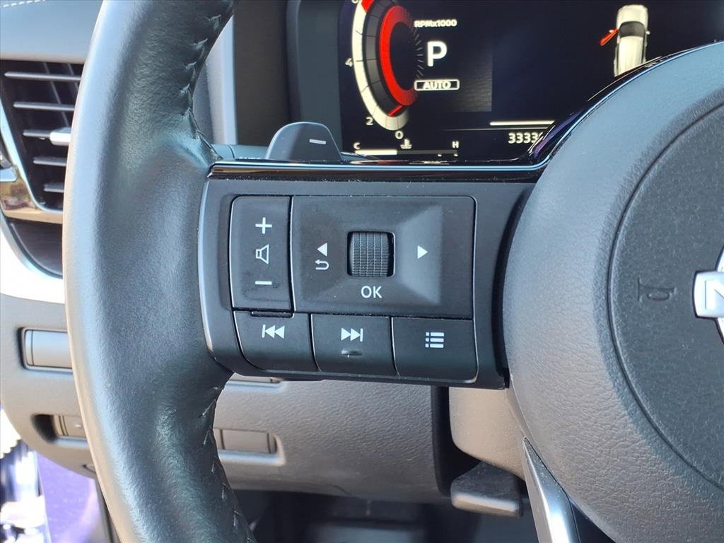 Used 2023 Nissan Rogue Platinum image 21