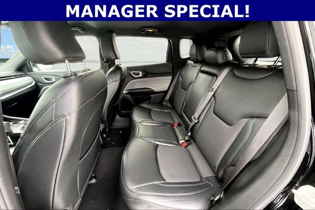 Used 2024 Jeep Compass Latitude image 21