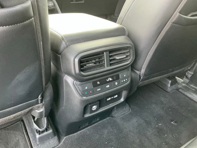 Used 2023 Honda Pilot Elite image 38