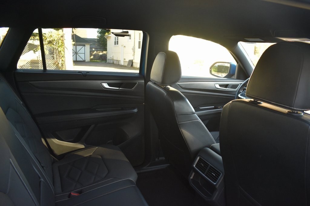 Used 2024 Volkswagen Atlas Cross Sport SE image 26