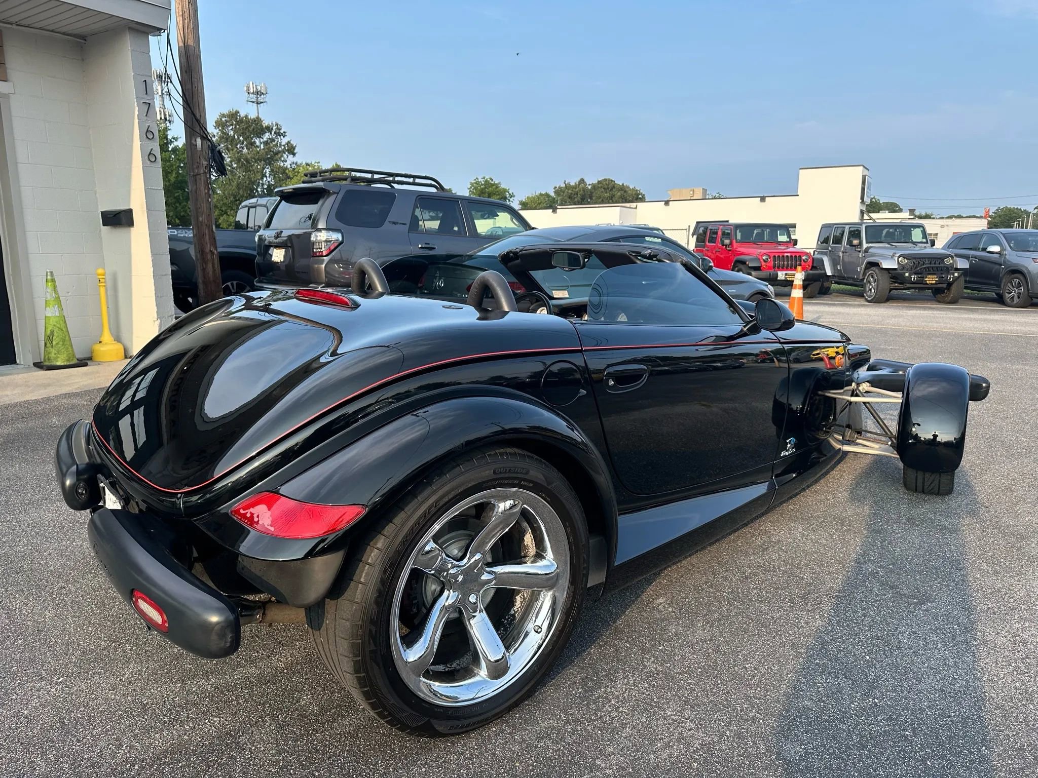 Used 2000 Plymouth Prowler RWD image 6