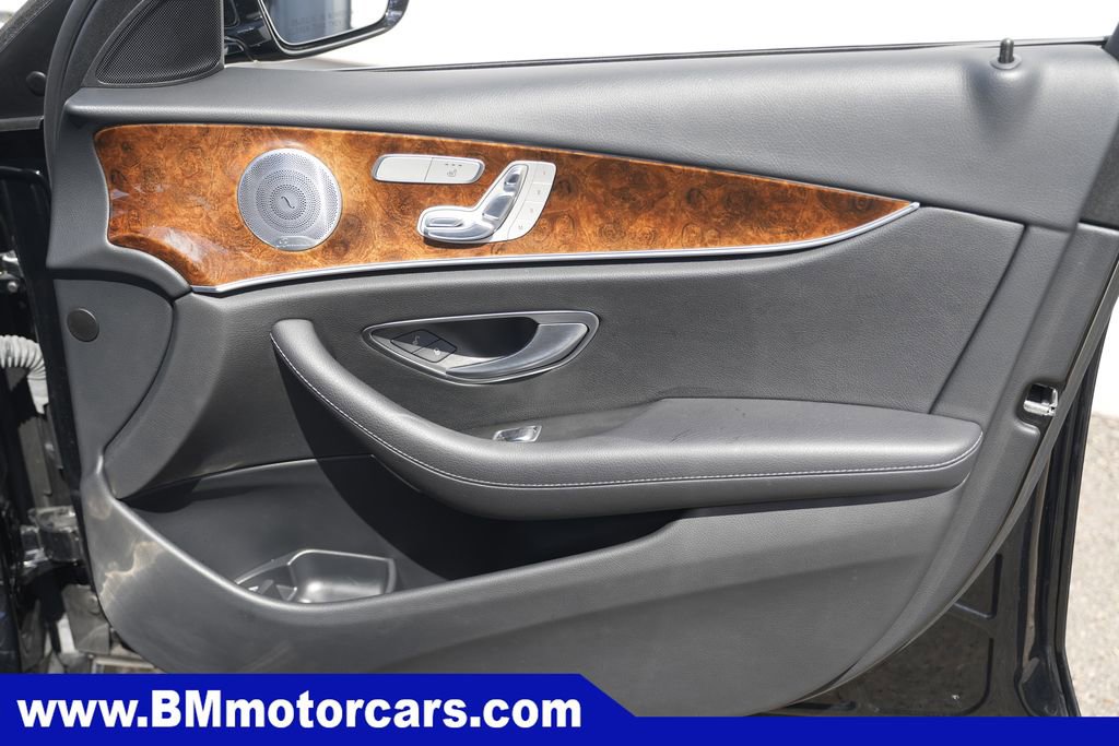 Used 2020 Mercedes-Benz E 350 4MATIC Sedan image 34