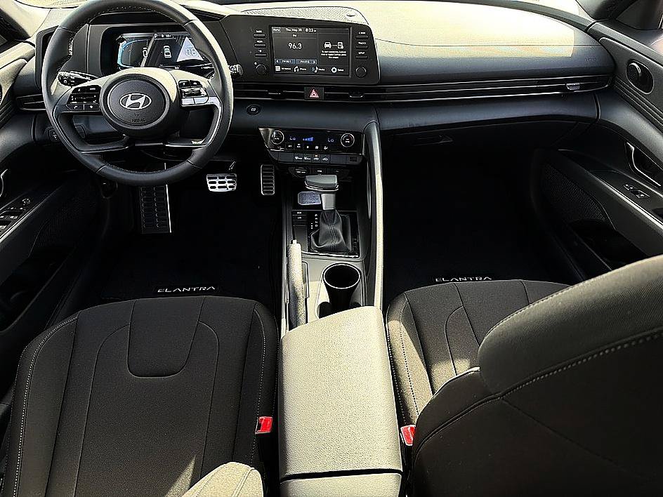 New 2026 Hyundai Elantra Sport FWD image 6