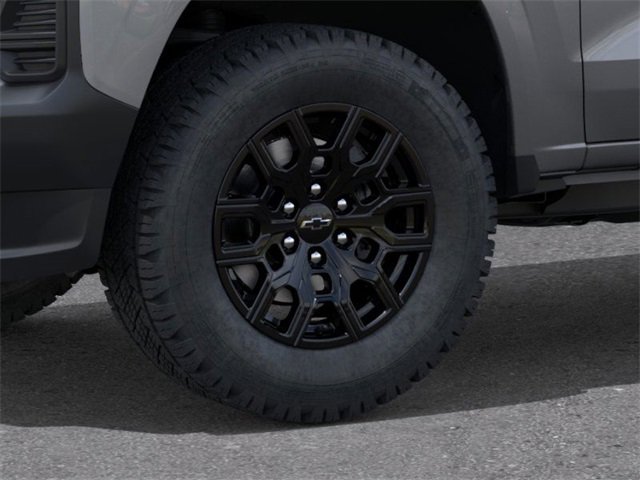 New 2025 Chevrolet Colorado W/T w/ WT Custom Package image 9