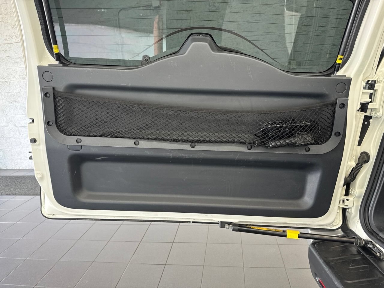 Used 2014 Toyota FJ Cruiser 4WD w/ Convenience Package image 11