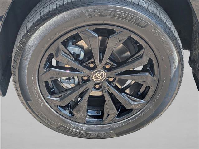 Used 2024 Toyota RAV4 XSE AWD/4WD image 23