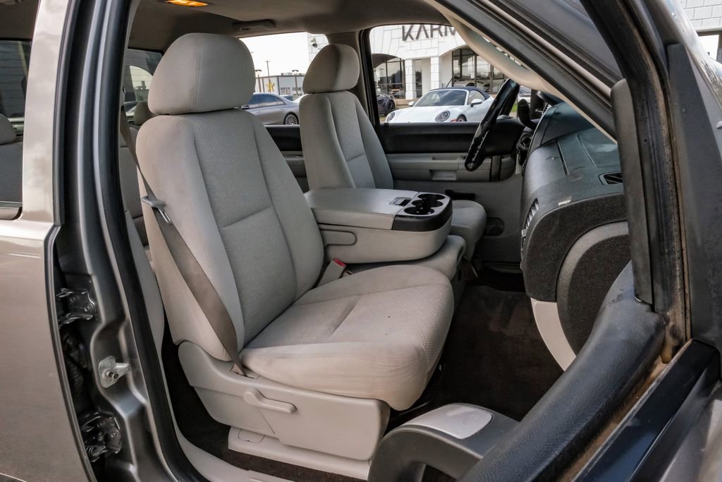 Used 2008 Chevrolet Silverado 2500 LT w/ Suspension Package, Off-Road image 29