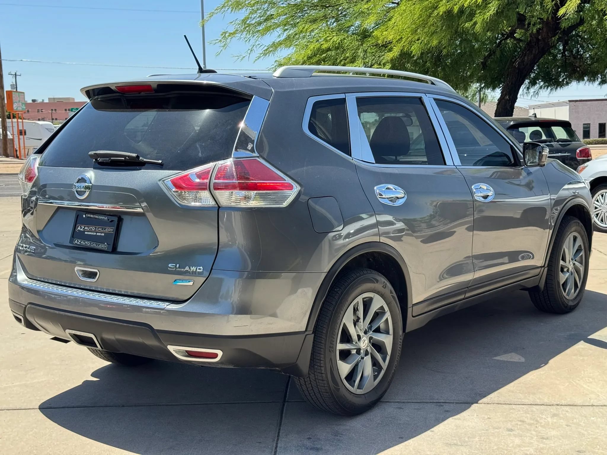 Used 2014 Nissan Rogue SL w/ SL Premium Package AWD/4WD image 6