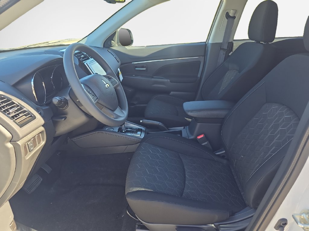 New 2027 Mitsubishi Outlander Sport ES FWD image 11