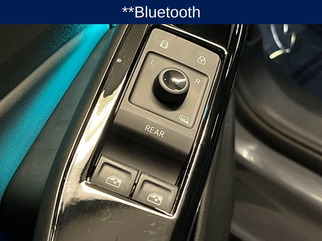 Used 2023 Volkswagen ID.4 Pro S AWD/4WD image 19