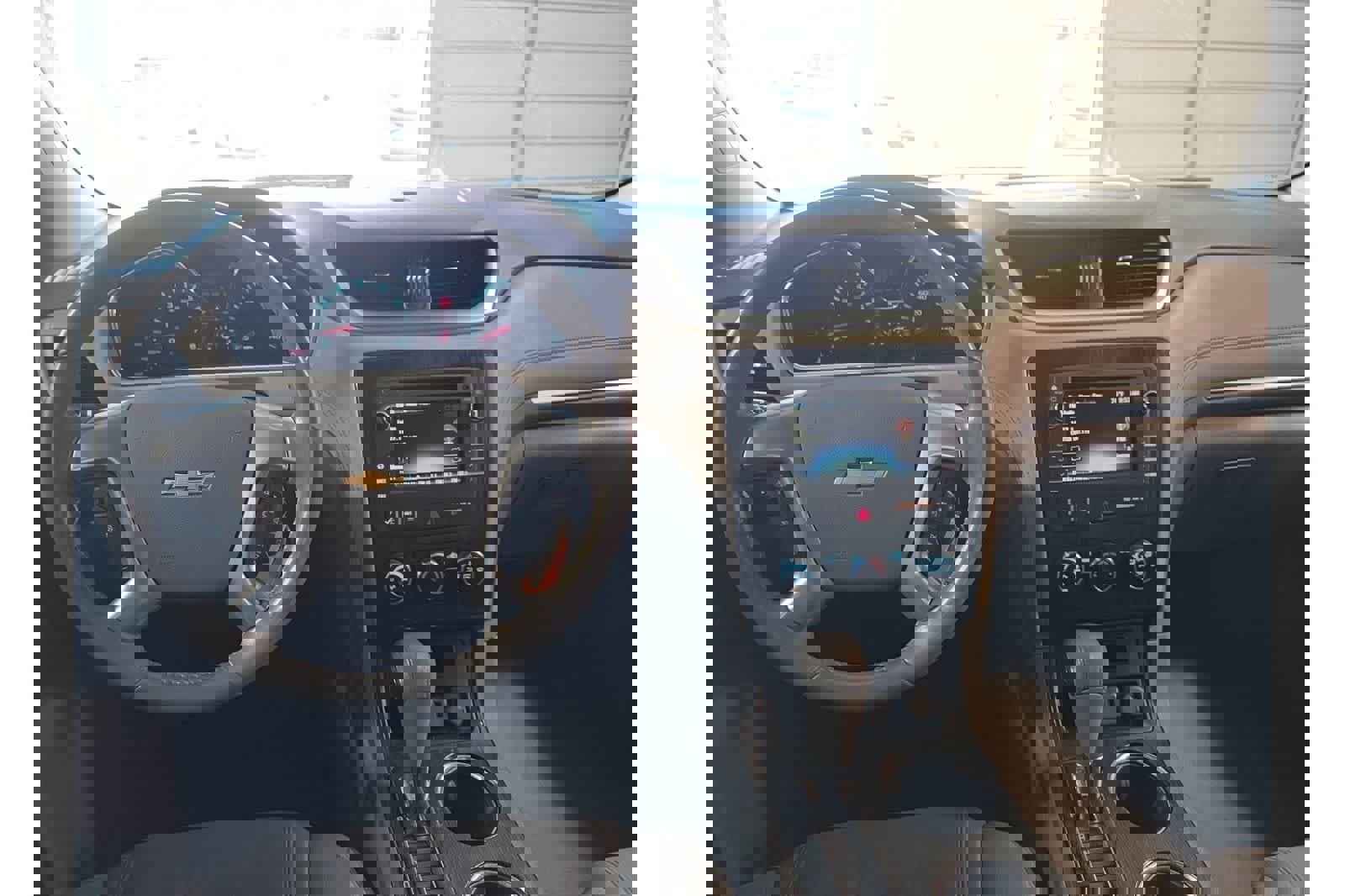 Used 2016 Chevrolet Traverse LT image 16