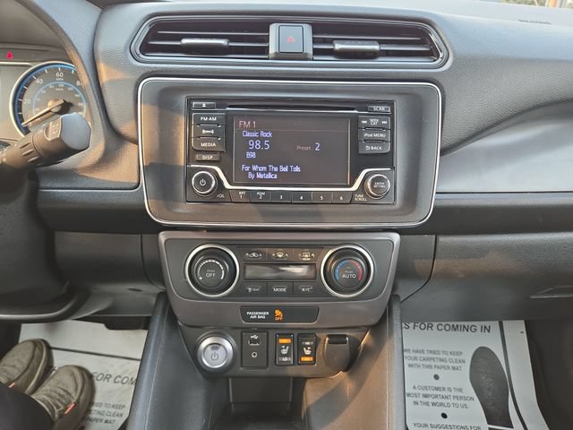 Used 2018 Nissan Leaf S w/ S Charge Package FWD image 23