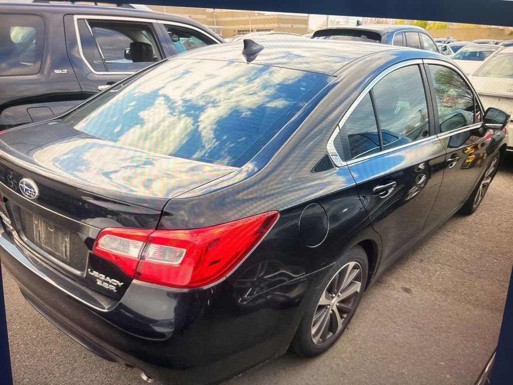 Used 2016 Subaru Legacy 3.6R Limited AWD/4WD image 2