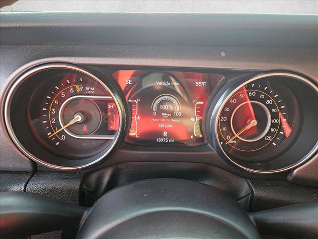 Used 2023 Jeep Gladiator Mojave w/ Cold Weather Group image 20