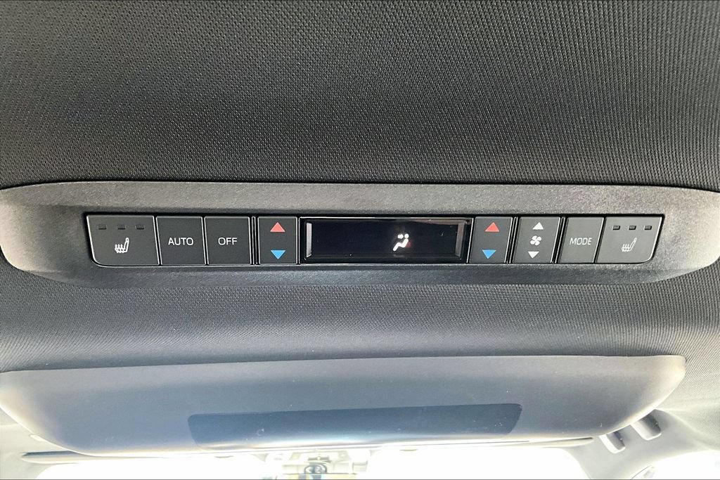 New 2026 Toyota Sienna Platinum AWD/4WD image 13