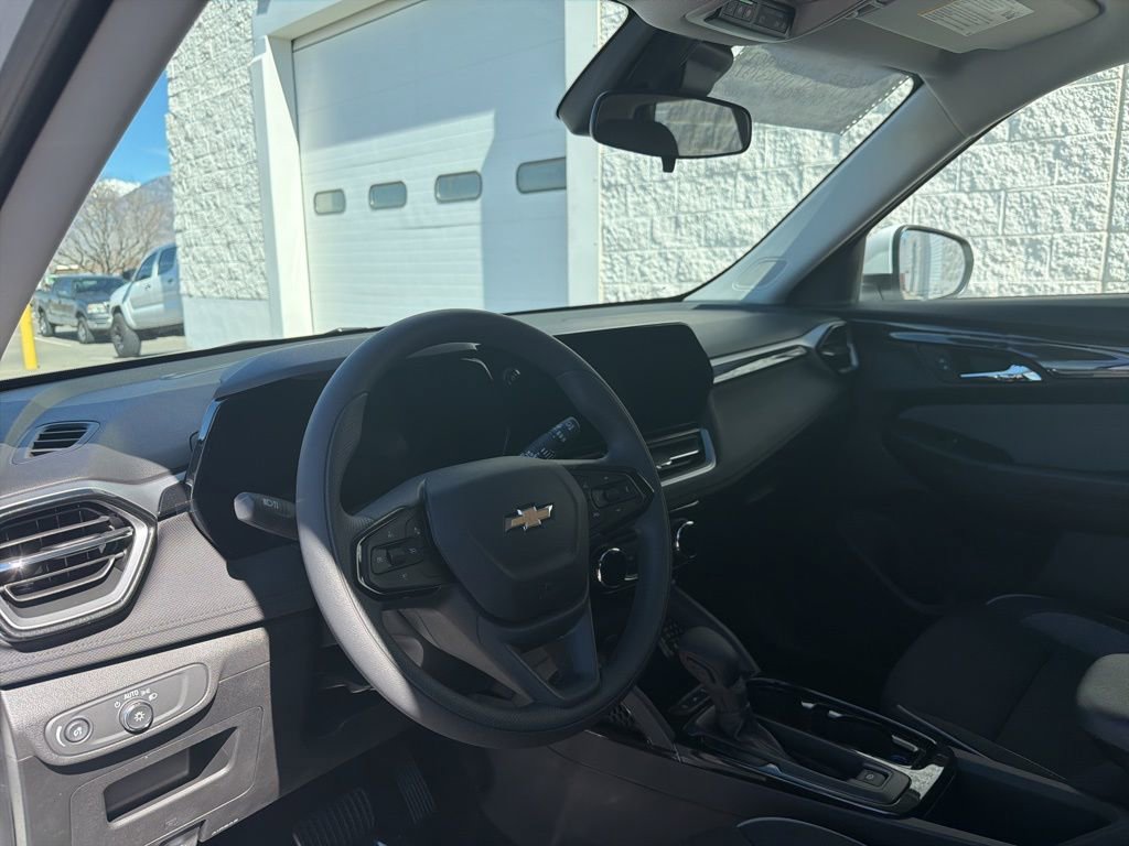 New 2026 Chevrolet TrailBlazer LT FWD image 9