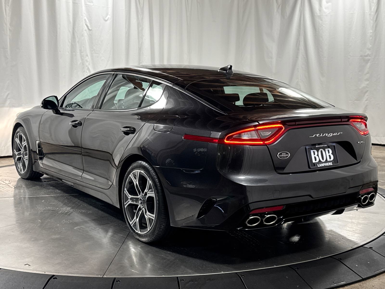 Used 2020 Kia Stinger GT-Line RWD image 11