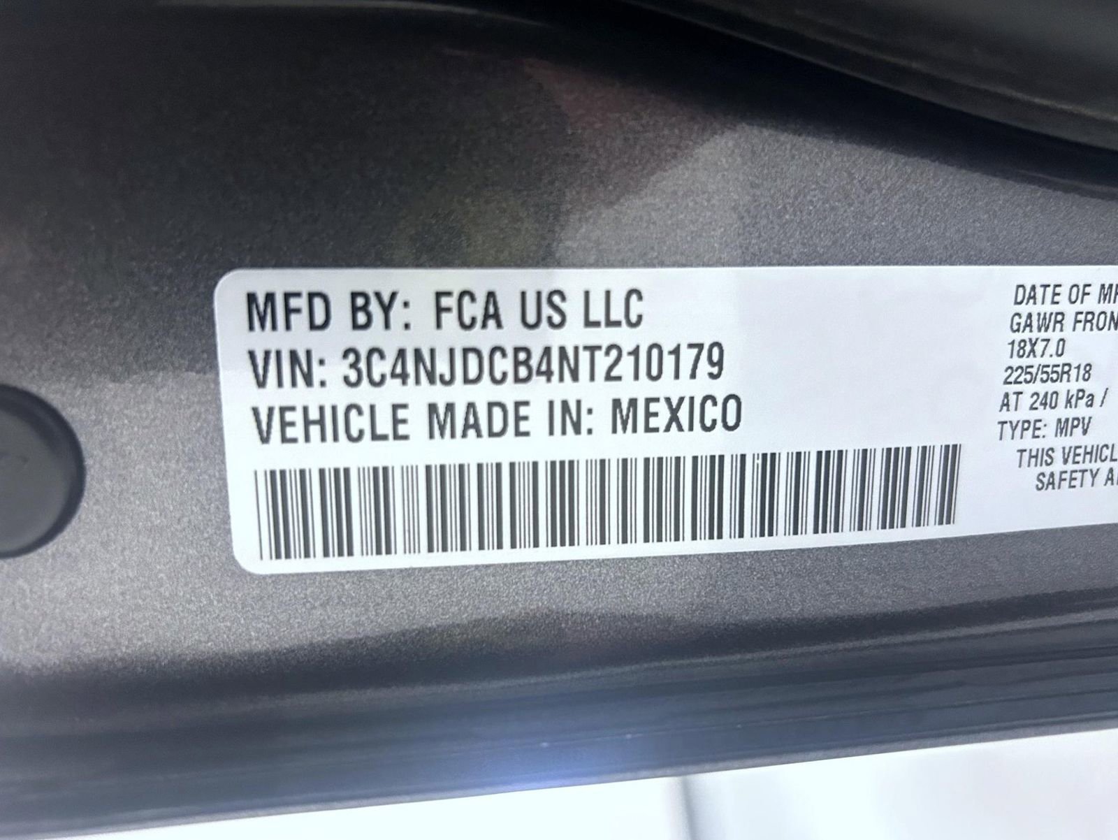 Certified 2022 Jeep Compass Limited image 25