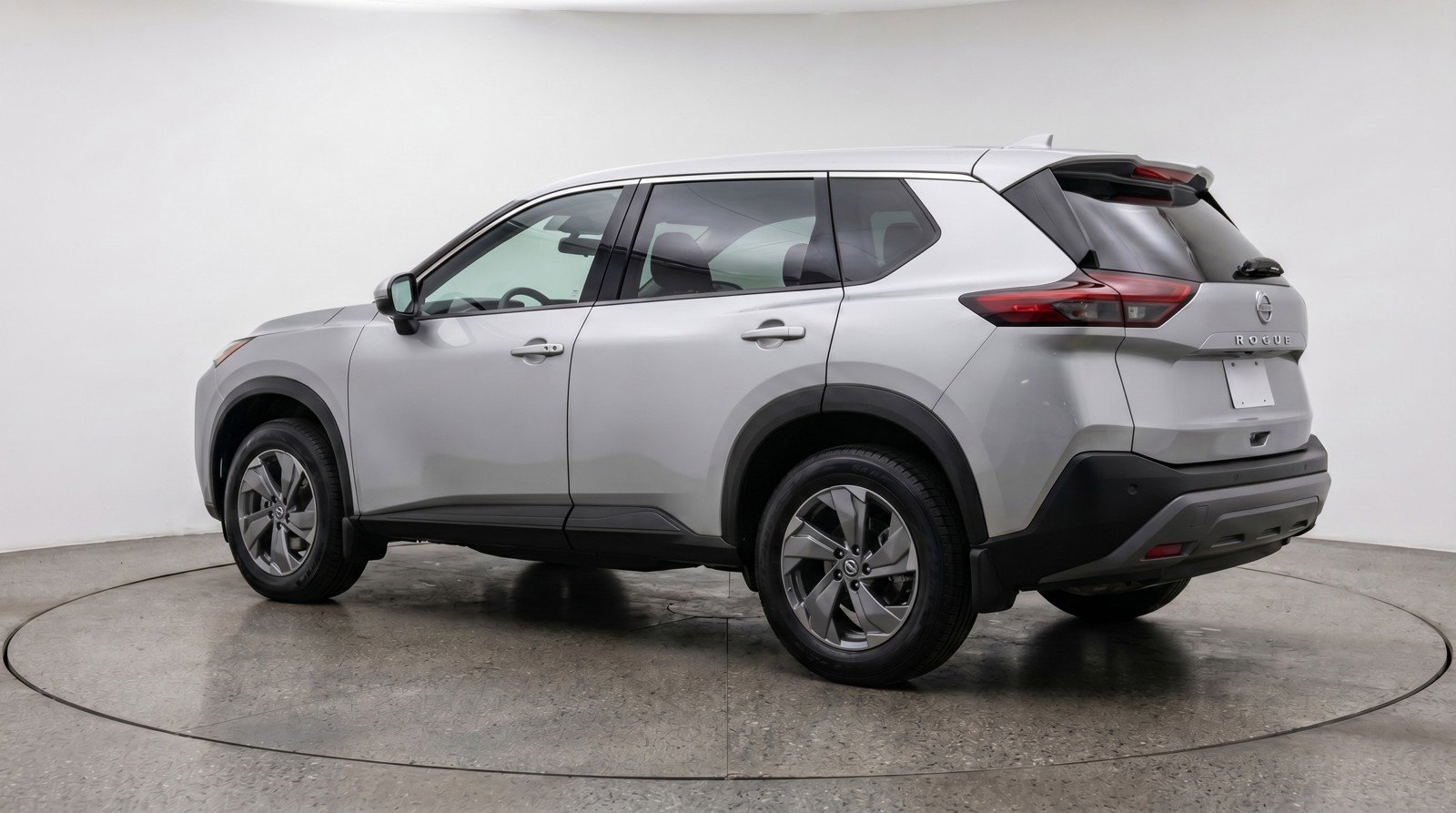 Used 2025 Nissan Rogue SV FWD image 6