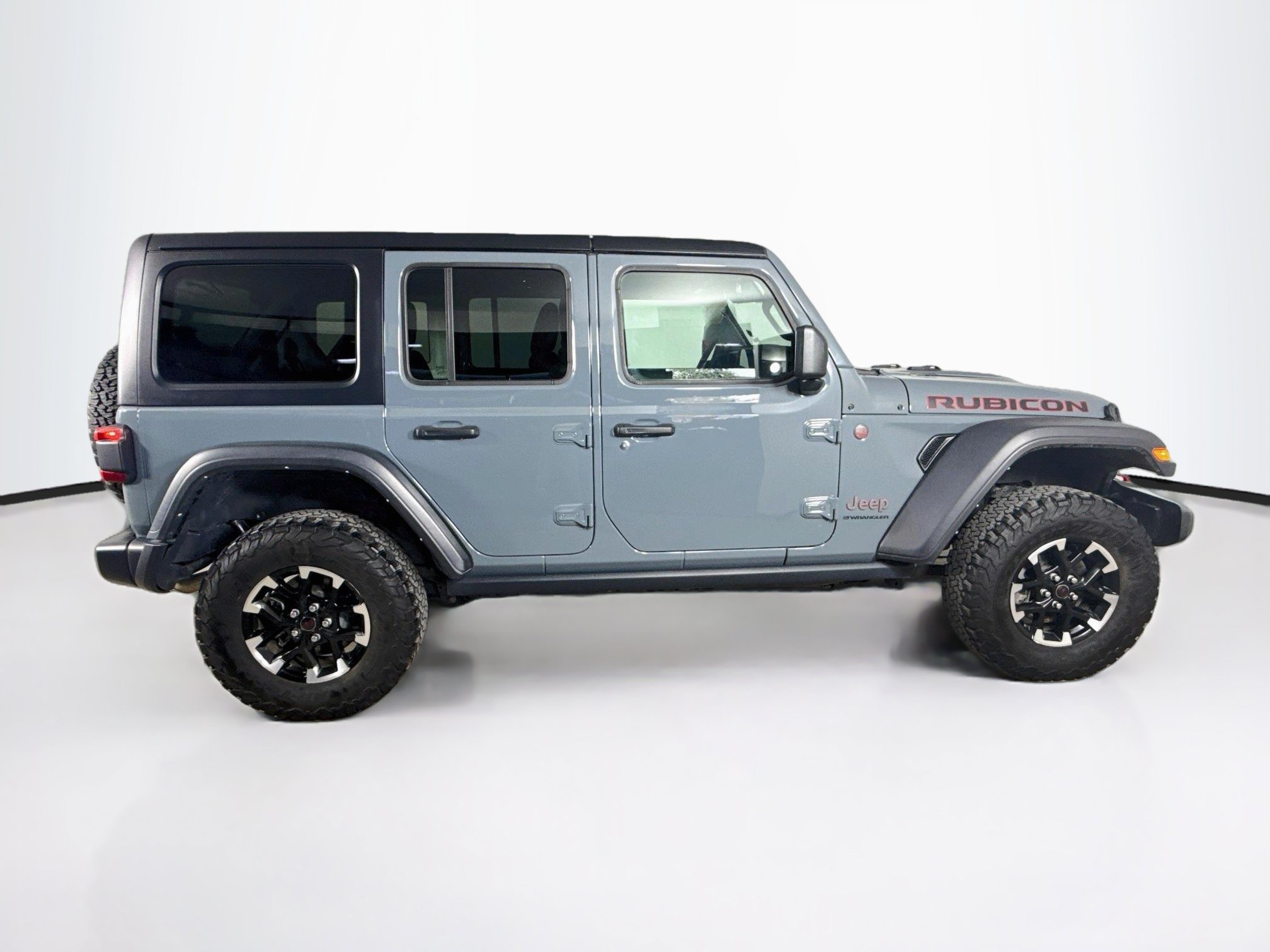 Used 2025 Jeep Wrangler Unlimited Rubicon AWD/4WD image 2