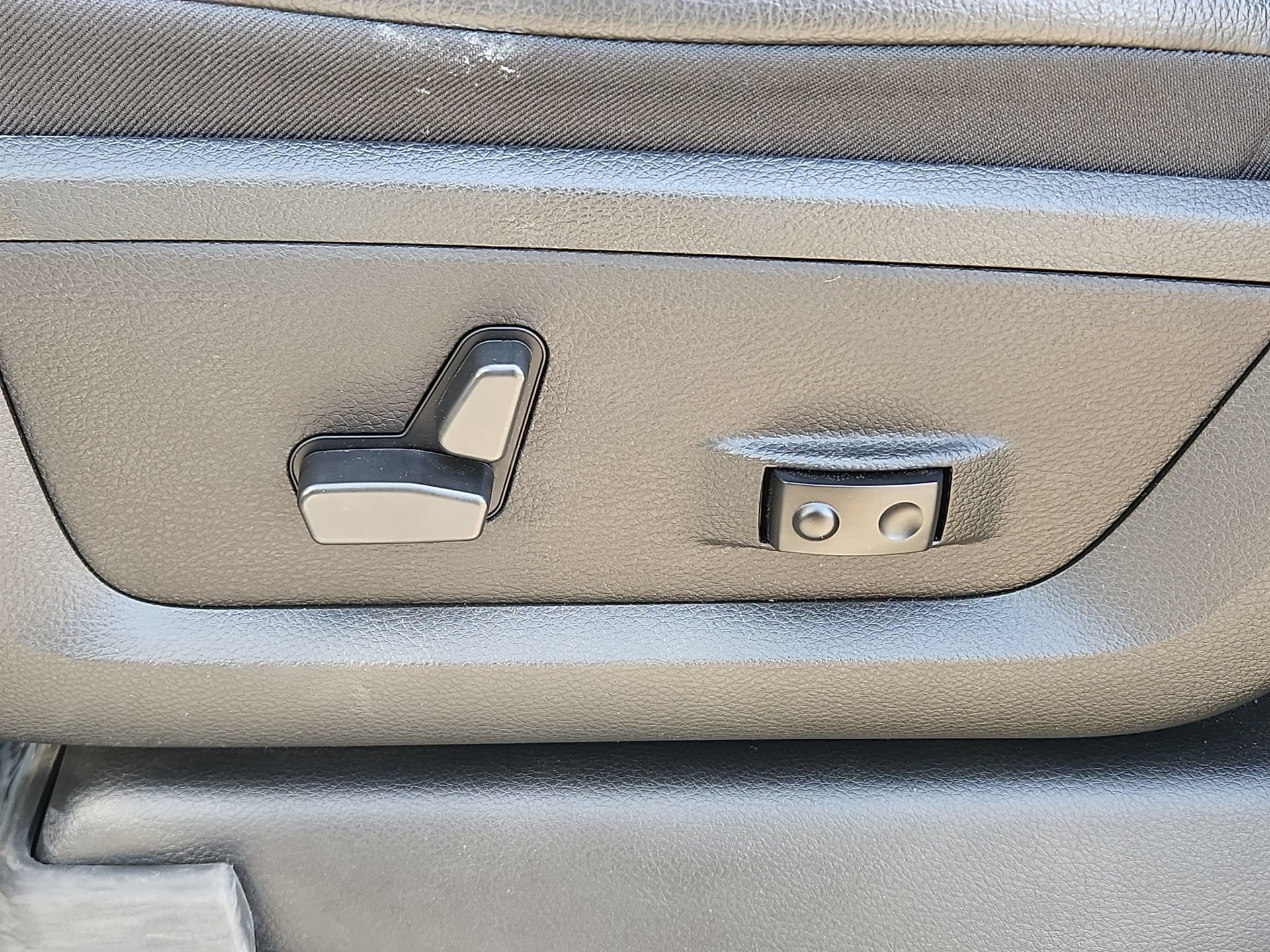 Certified 2022 RAM 2500 Laramie AWD/4WD image 14