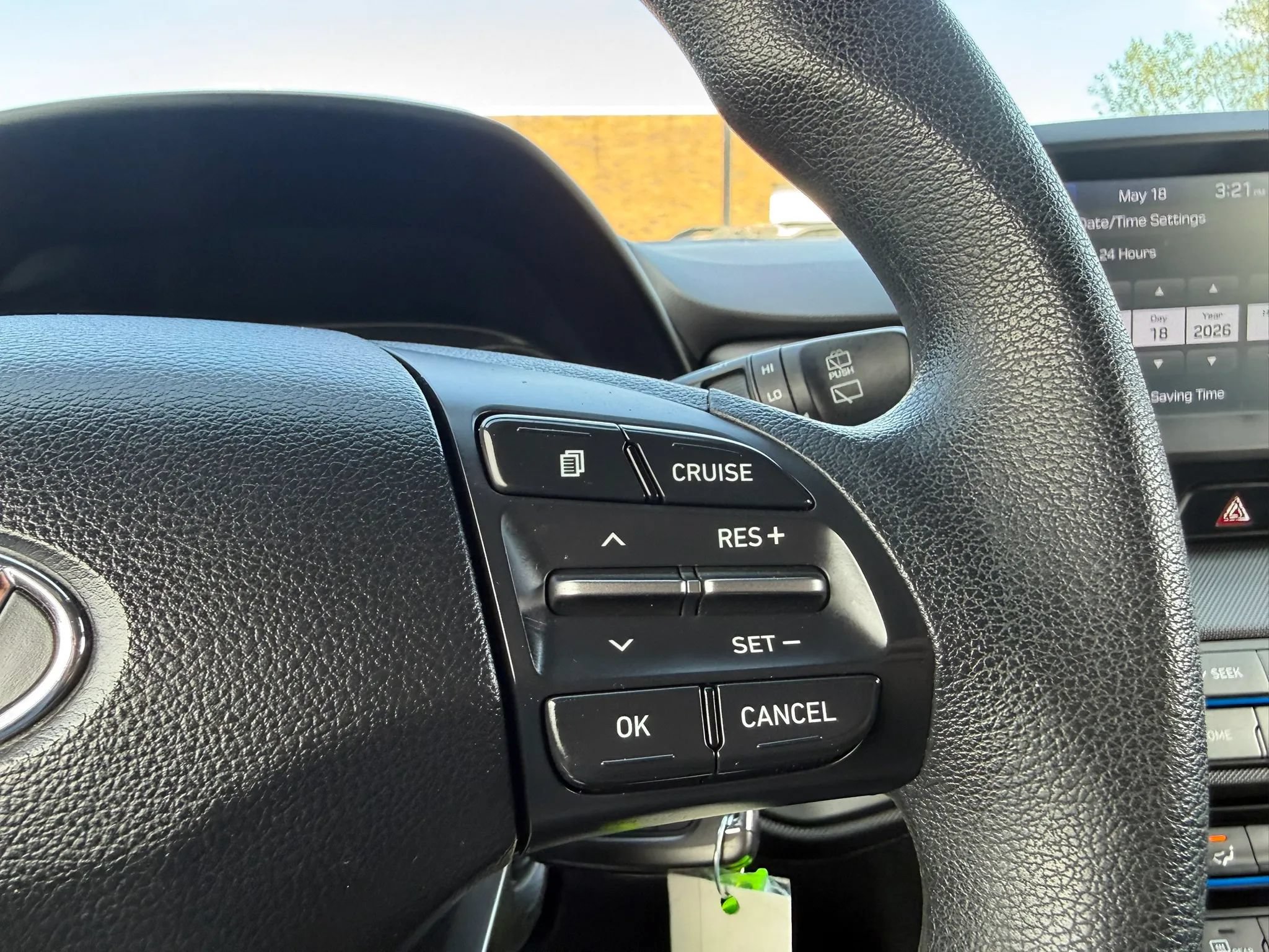 Used 2019 Hyundai Veloster 2.0 FWD image 25