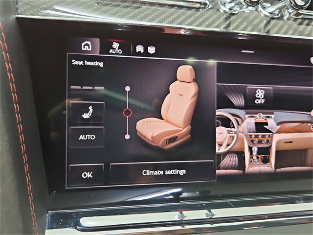 Used 2022 Bentley Bentayga image 42