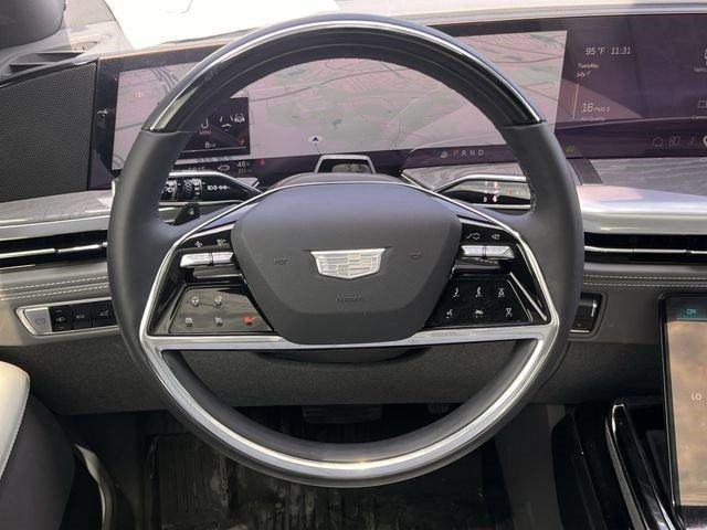New 2026 Cadillac Escalade IQ Luxury 1 w/ LPO, Floor Liner Package AWD/4WD image 13