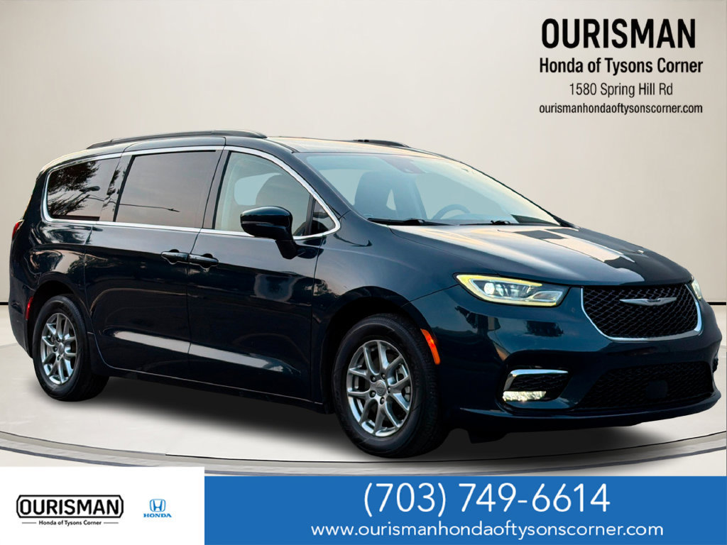 Used 2021 Chrysler Pacifica Touring