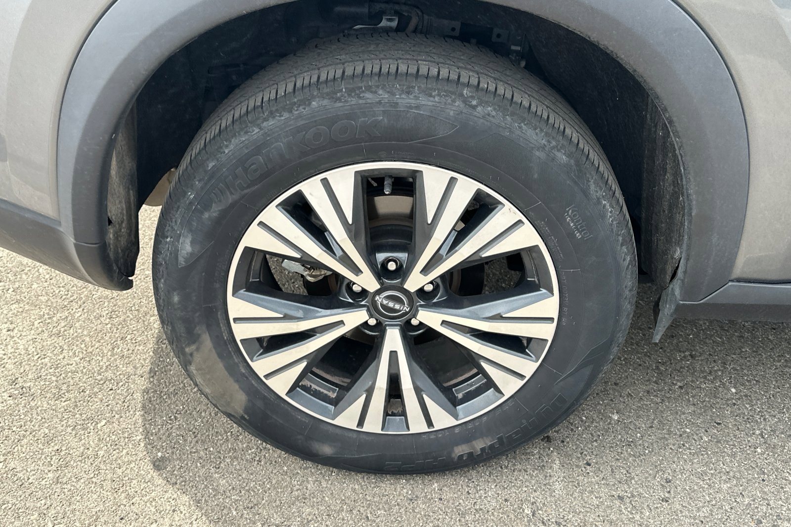 Certified 2023 Nissan Rogue SV image 4