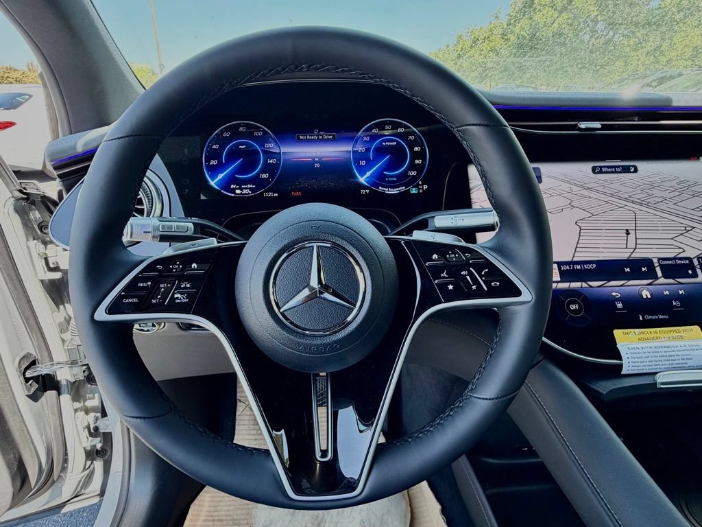 New 2026 Mercedes-Benz EQS 400 4MATIC SUV image 19