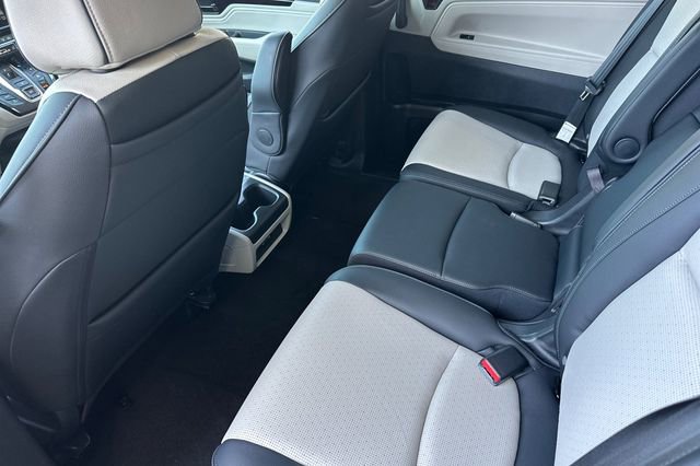 Certified 2025 Honda Odyssey Elite image 11