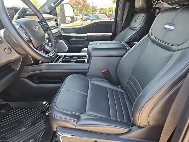 Used 2025 Ford F250 Platinum w/ FX4 Off-Road Package AWD/4WD image 18
