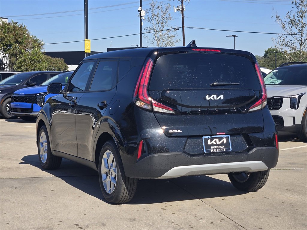 New 2025 Kia Soul S image 3