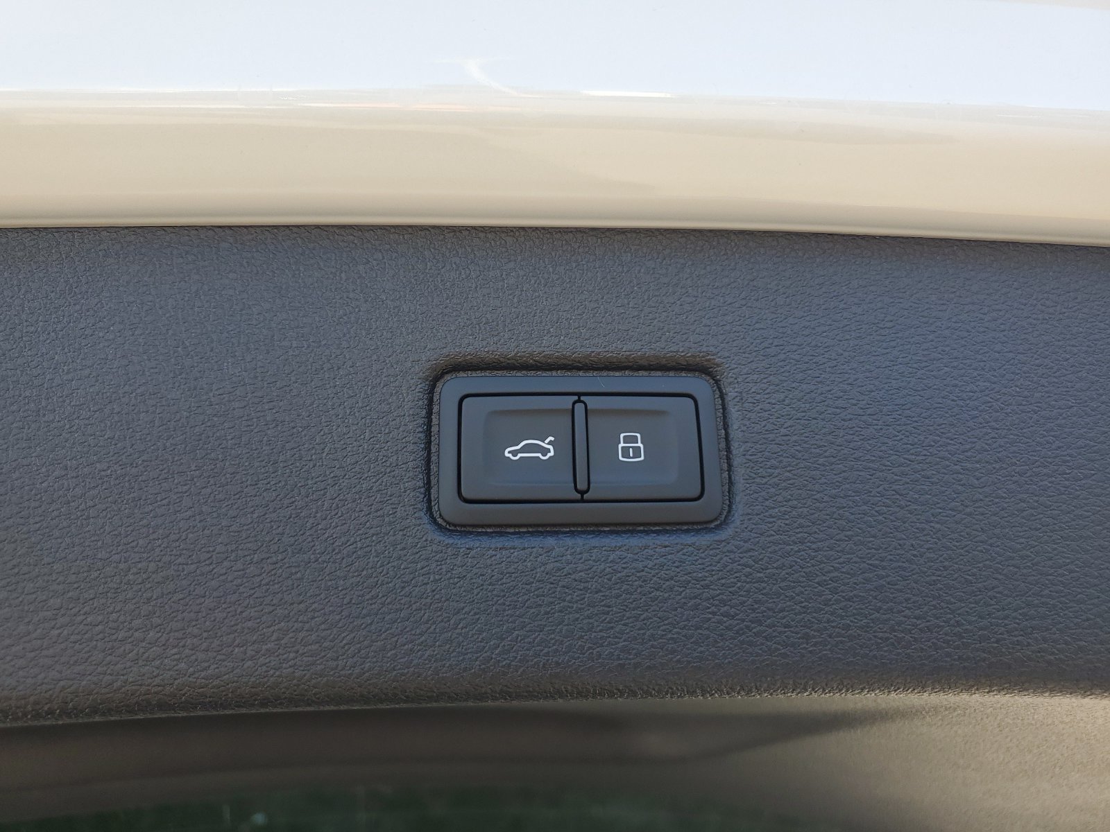 New 2026 Audi Q7 2.0T Premium AWD/4WD image 9