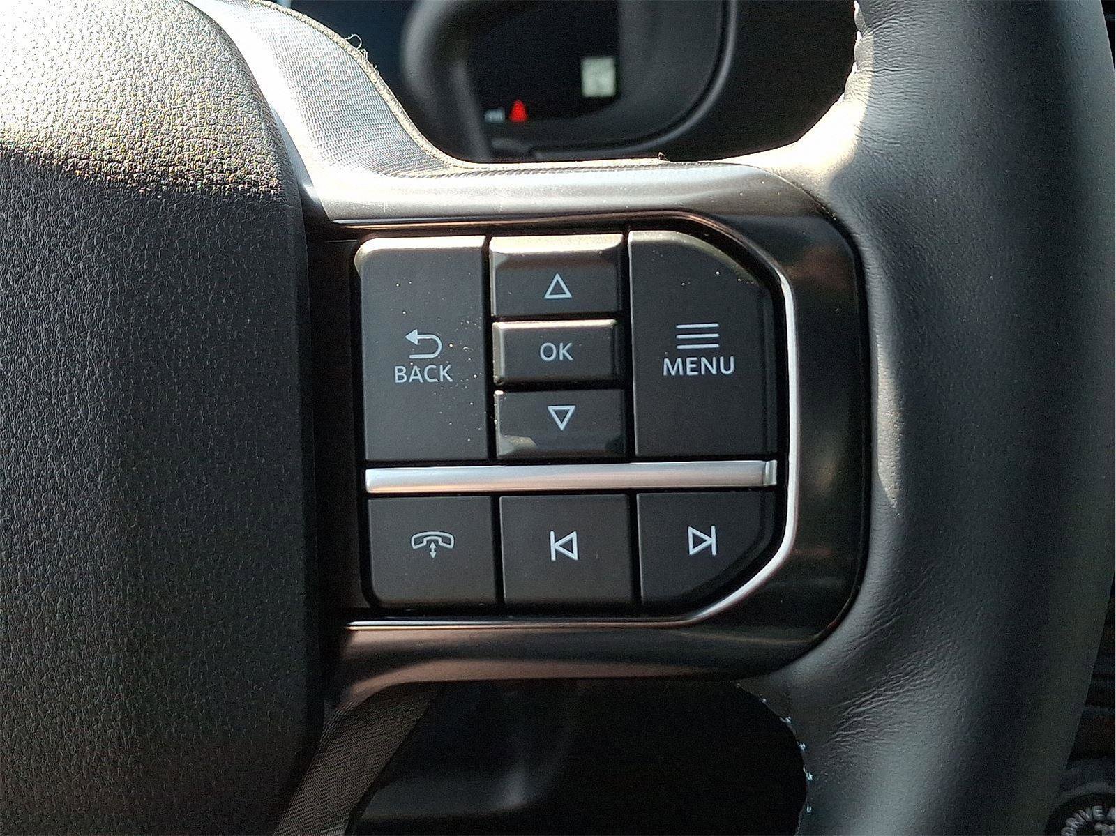 New 2026 Ford F250 Platinum w/ Tremor Off-Road Package image 16