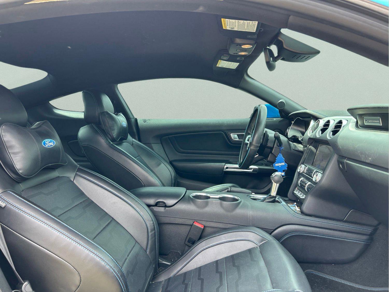 Used 2022 Ford Mustang GT Premium w/ Equipment Group 401A RWD image 11