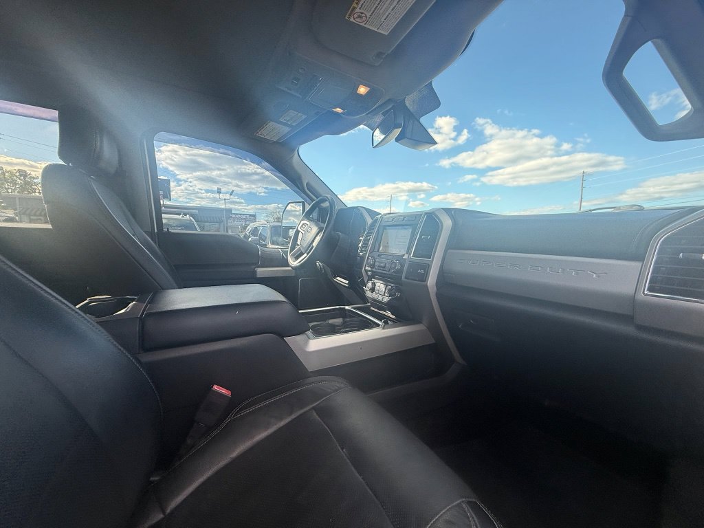 Used 2018 Ford F250 Lariat w/ Lariat Ultimate Package AWD/4WD image 22