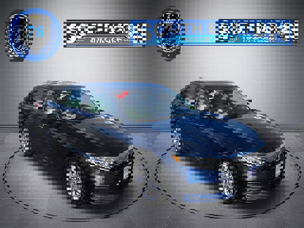 Used 2019 Honda Accord LX image 2