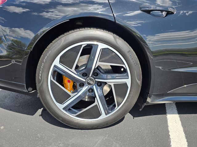 Used 2024 Audi RS e-tron GT w/ Carbon Performance Package AWD/4WD image 6