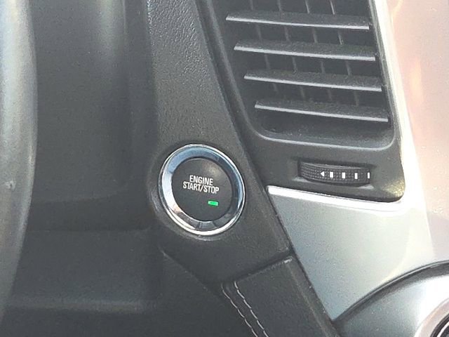 Used 2018 Chevrolet Suburban Premier image 51