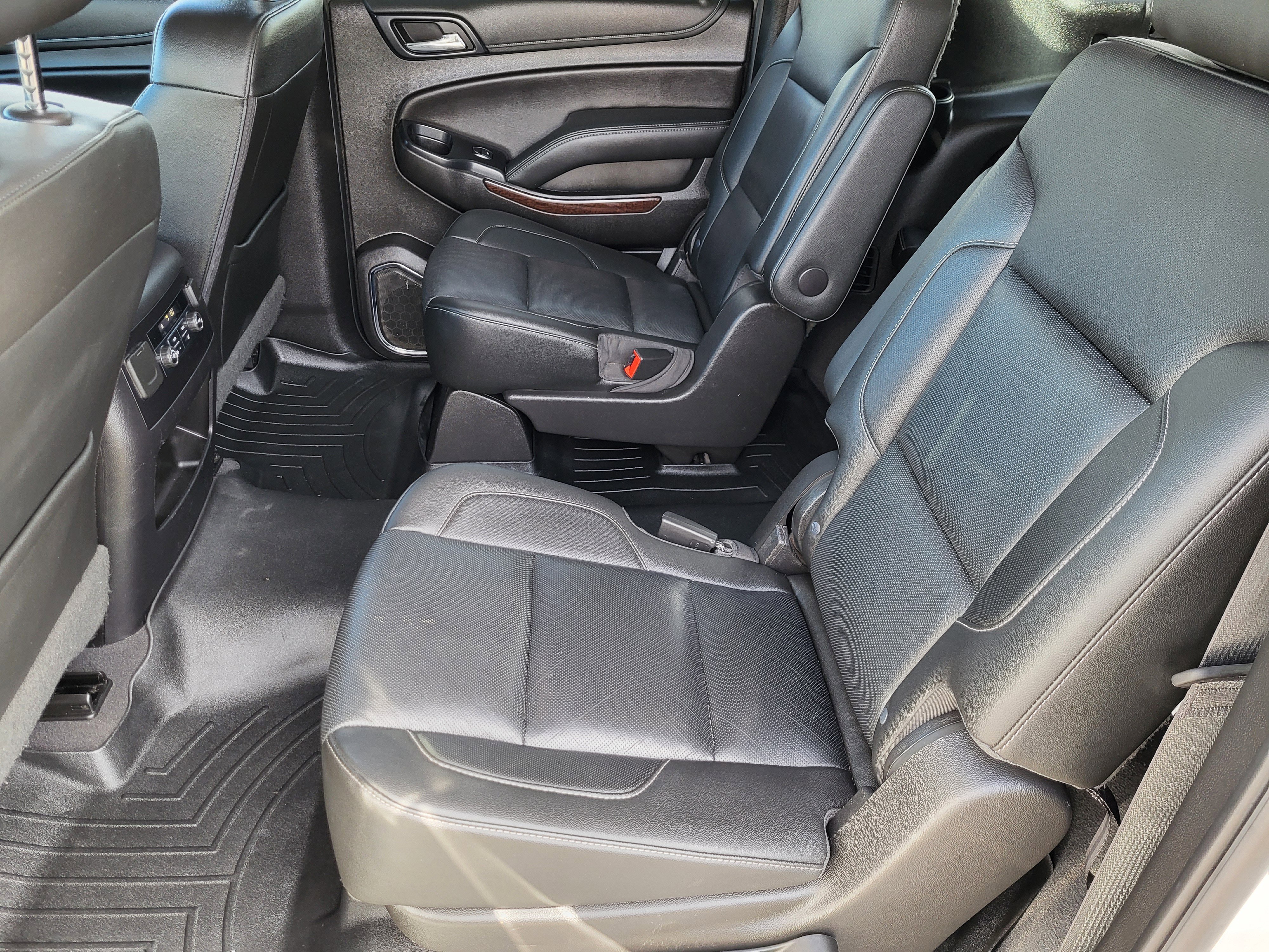 Used 2019 GMC Yukon XL SLT image 10