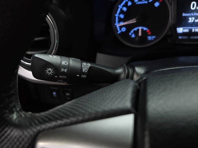 Used 2023 Toyota Tacoma SR5 AWD/4WD image 22