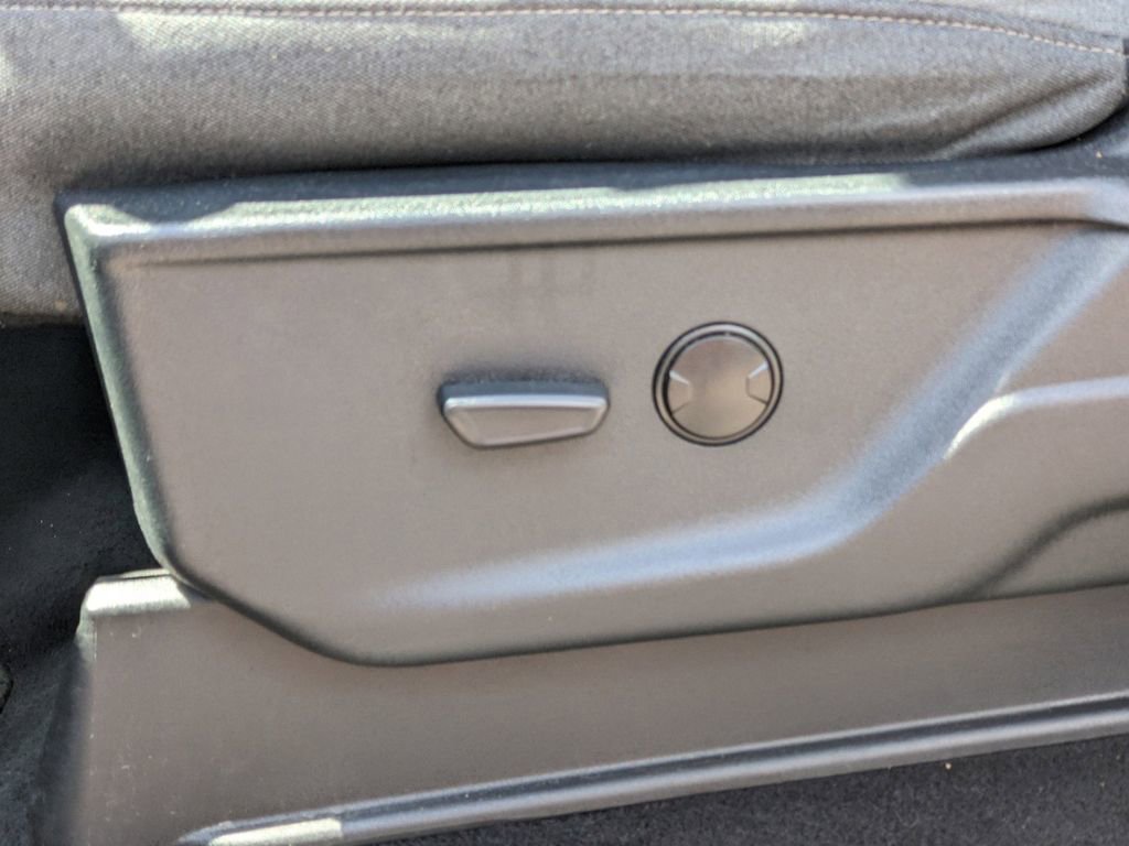 Used 2023 Ford F150 XLT image 28