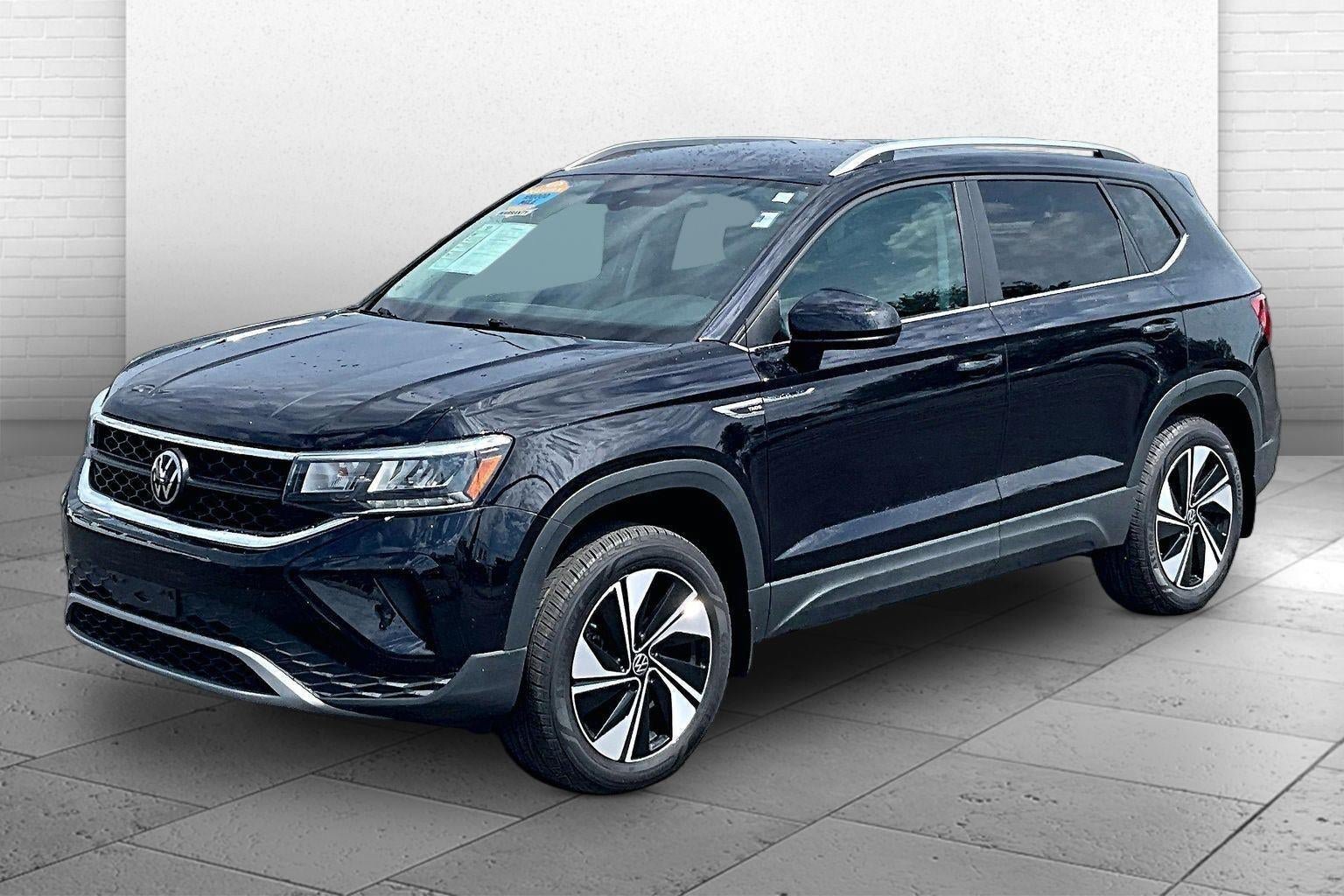 Used 2023 Volkswagen Taos SE AWD/4WD image 13