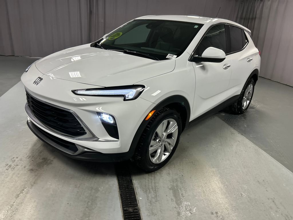 Used 2025 Buick Encore GX Preferred image 3